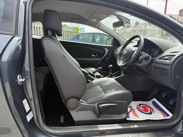 Used Renault Megane 2015 for sale - 75425659: Photo 8