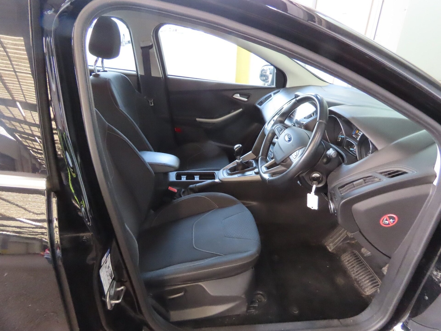 Used Ford Focus 2016 for sale - 78027272: Photo 10