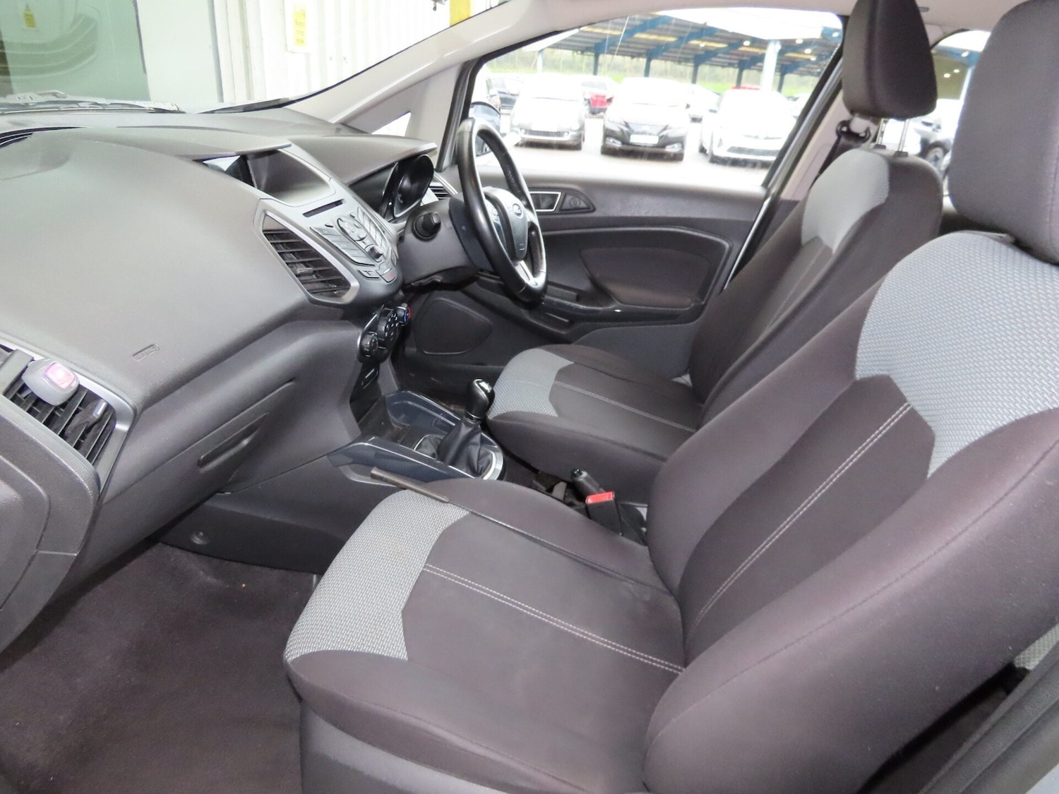 Used Ford Ecosport 2015 for sale - 77663573: Photo 11