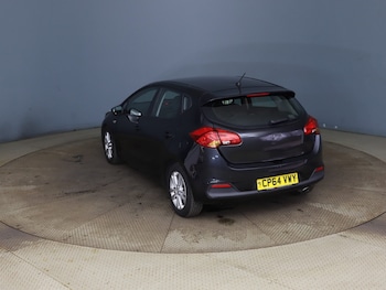 Used Kia Ceed 2015 for sale - 77803298: Photo