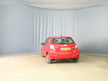 Used Toyota Yaris 2014 for sale - 79152693: Photo