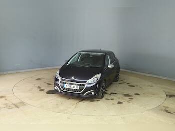 Used Peugeot 208 2016 for sale - 79872107: Photo