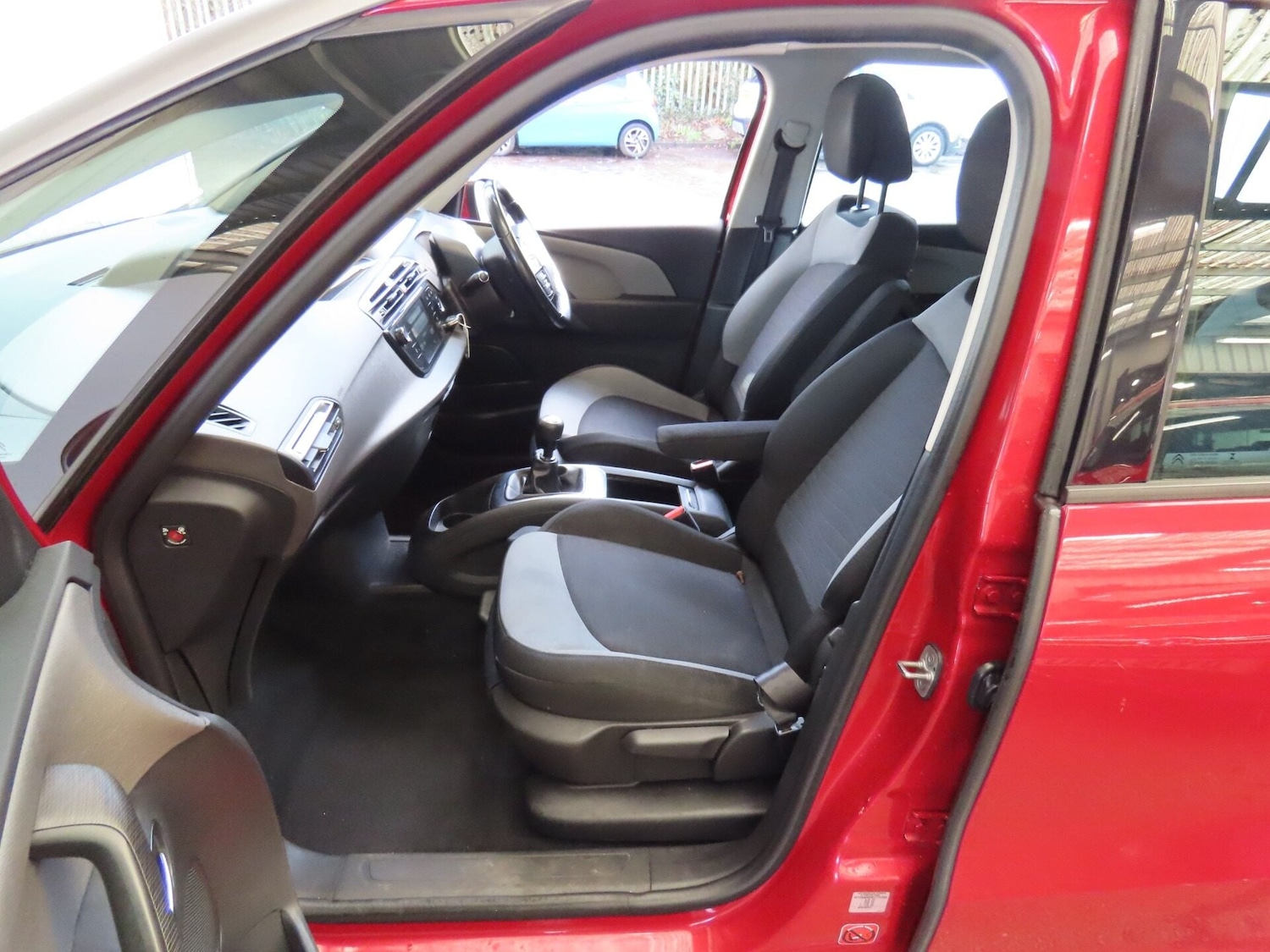 Used Citroen Grand C4 Picasso 2015 for sale - 77605427: Photo 11