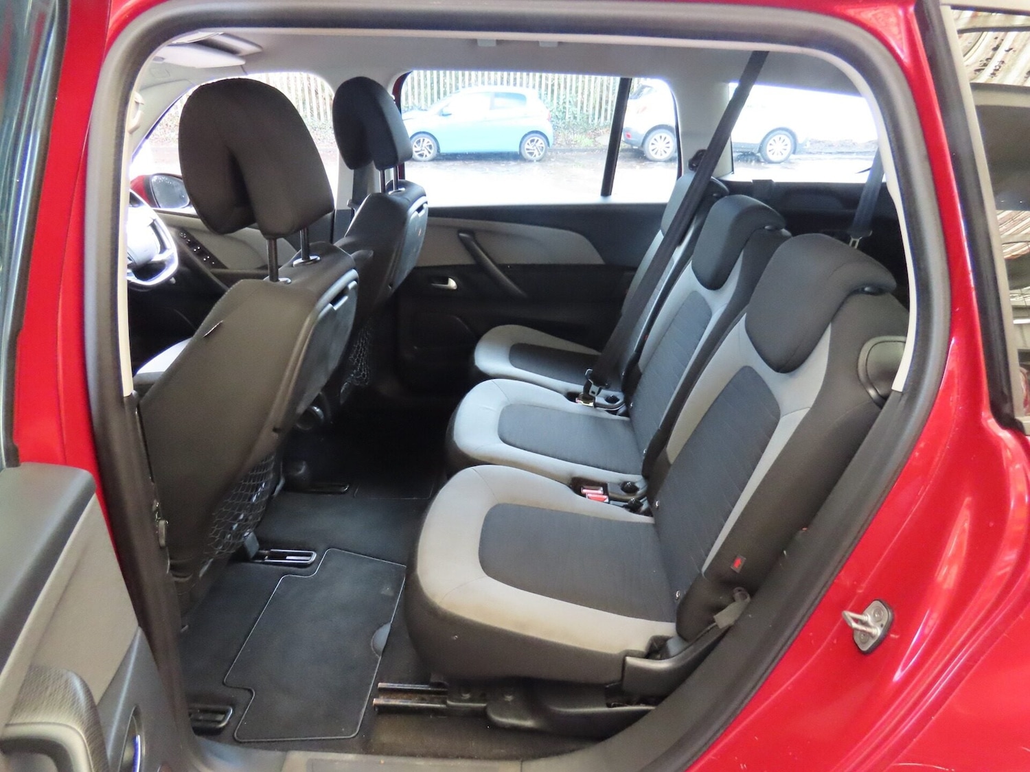 Used Citroen Grand C4 Picasso 2015 for sale - 77605427: Photo 7