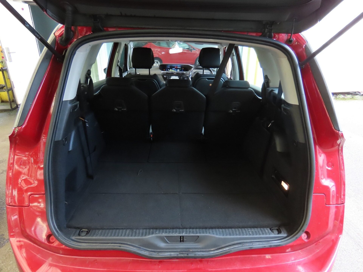 Used Citroen Grand C4 Picasso 2015 for sale - 77605427: Photo 9