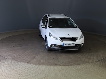 Used Peugeot 2008 2016 for sale - 79545565: Photo