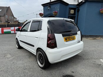 Used Kia Picanto 2010 for sale - 75500141: Photo