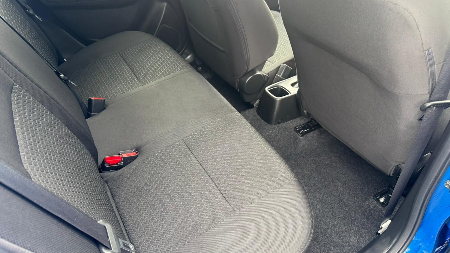 Used Suzuki Swift 2017 for sale - 76205811: Photo 7