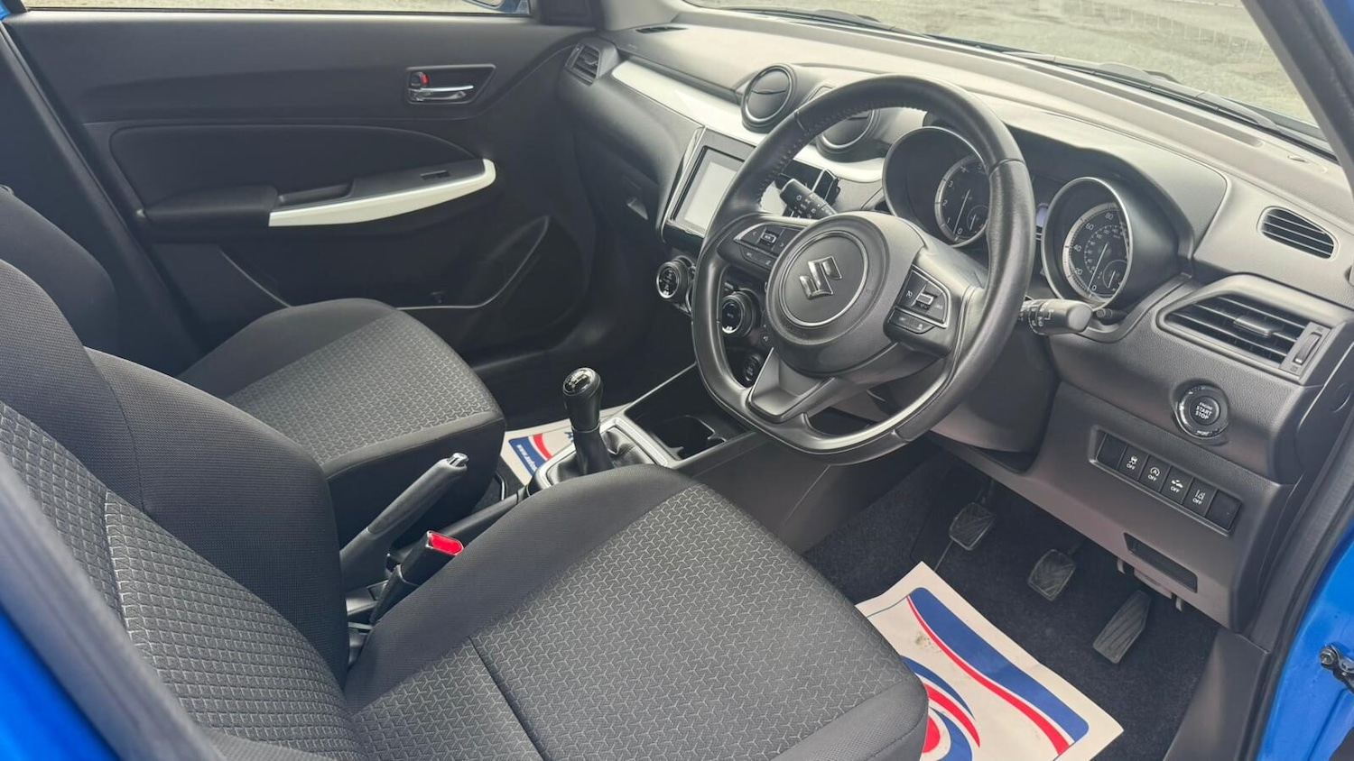 Used Suzuki Swift 2017 for sale - 76205811: Photo 9