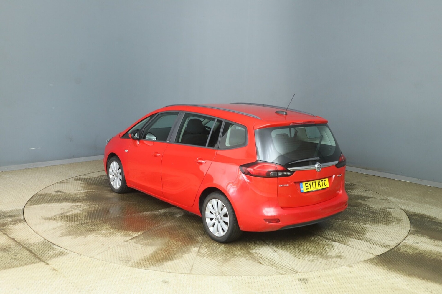 Used Vauxhall Zafira 2017 for sale - 77591570: Photo 5