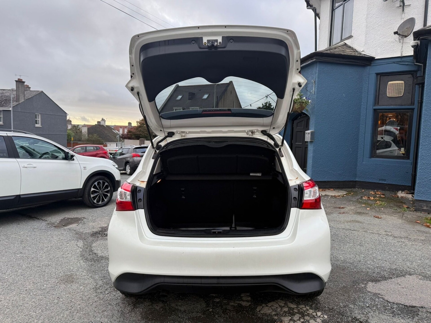 Used Nissan Pulsar 2014 for sale - 76343813: Photo 10