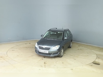 Used Skoda Fabia 2014 for sale - 77663564: Photo