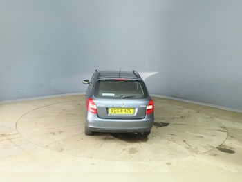 Used Skoda Fabia 2014 for sale - 77663564: Photo