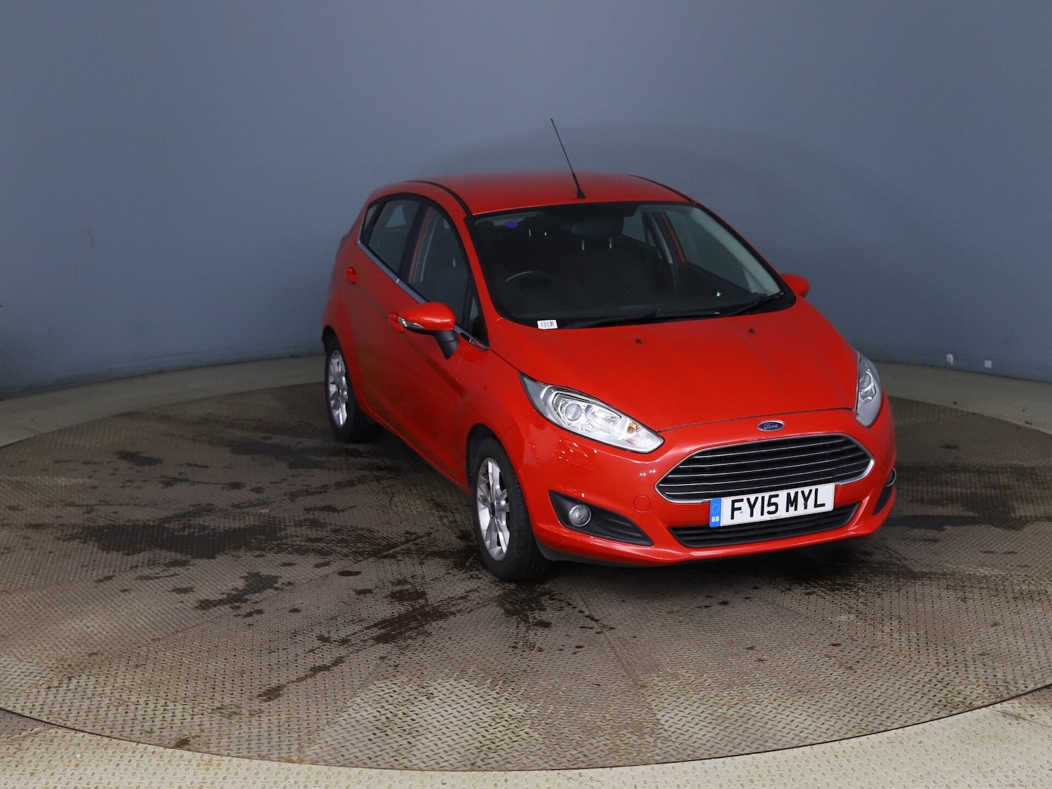 Used Ford Fiesta 2015 for sale - 77605414: Photo 1