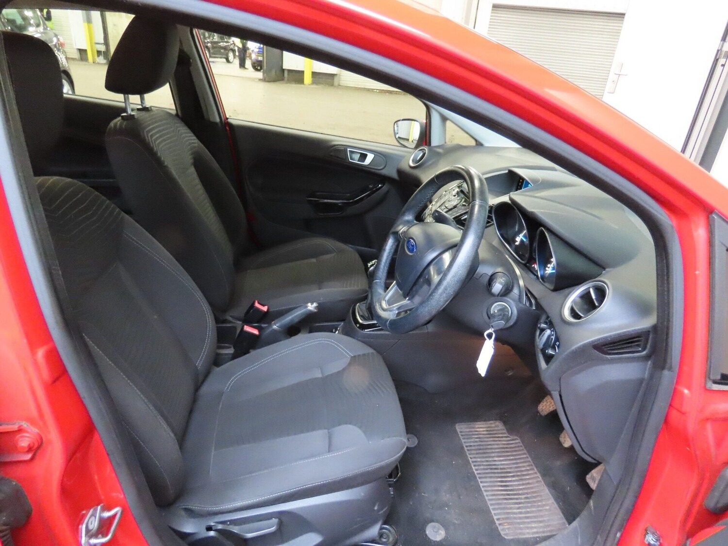 Used Ford Fiesta 2015 for sale - 77605414: Photo 10