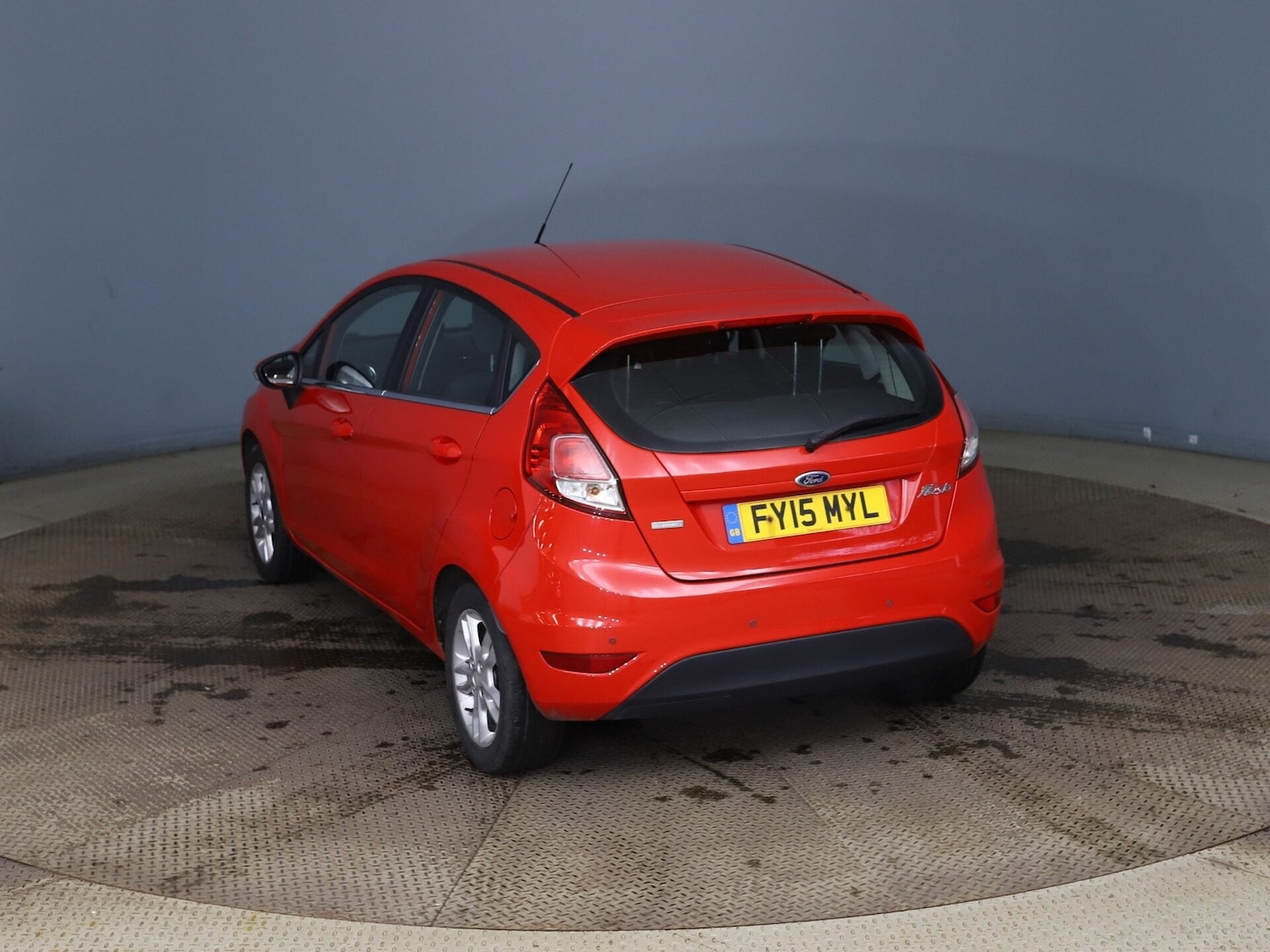 Used Ford Fiesta 2015 for sale - 77605414: Photo 4