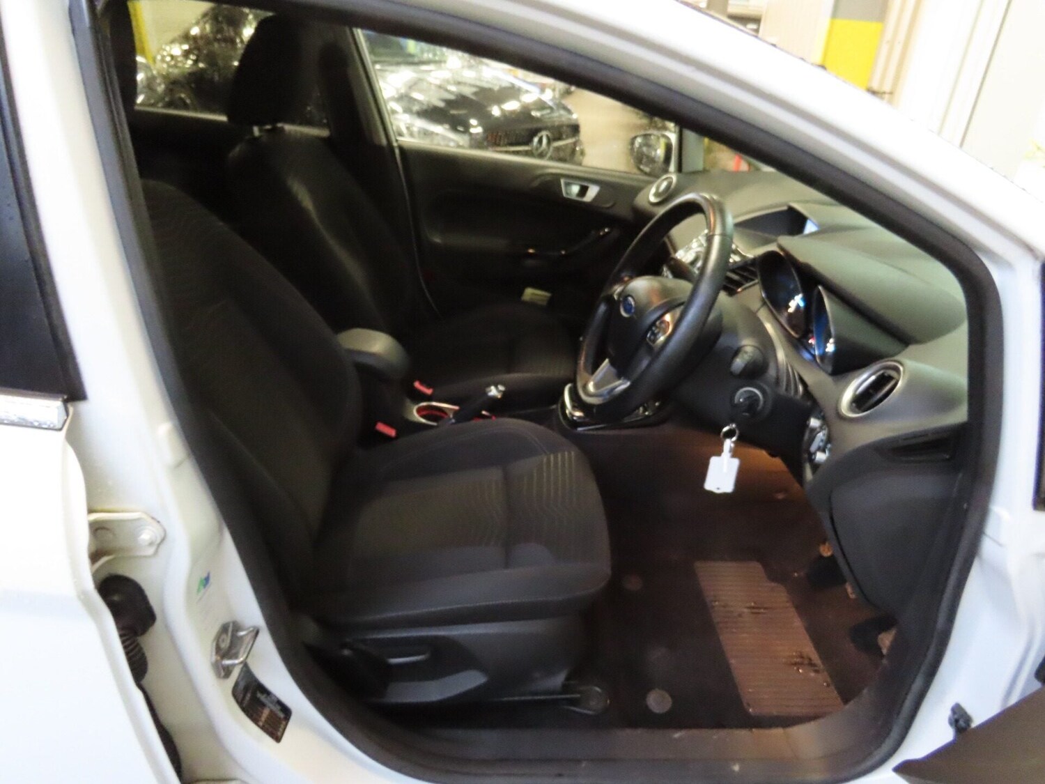 Used Ford Fiesta 2013 for sale - 77447673: Photo 10