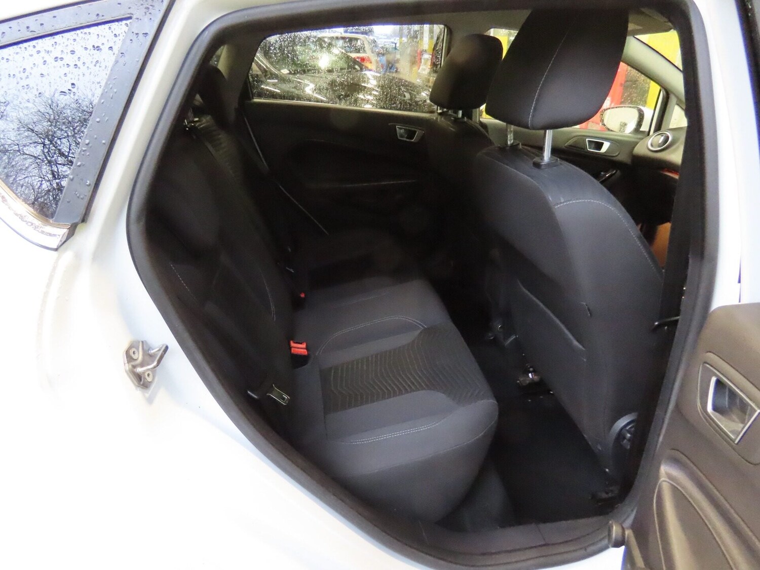 Used Ford Fiesta 2013 for sale - 77447673: Photo 8