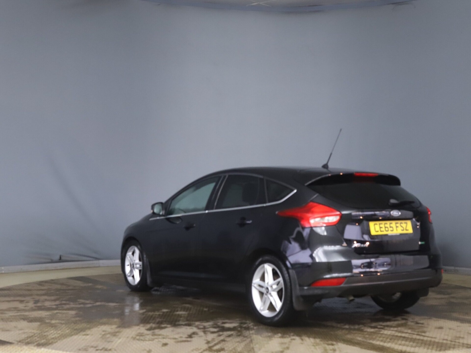 Used Ford Focus 2015 for sale - 77533817: Photo 5