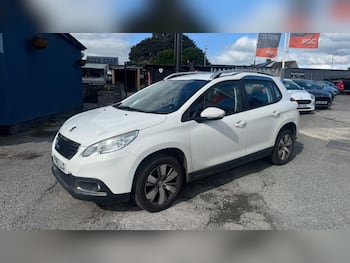 Used Peugeot 2008 2015 for sale - 79819010: Photo