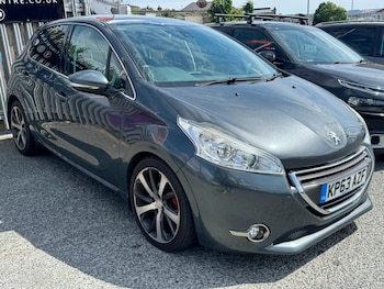 Used Peugeot 208 2013 for sale - 79482706: Photo