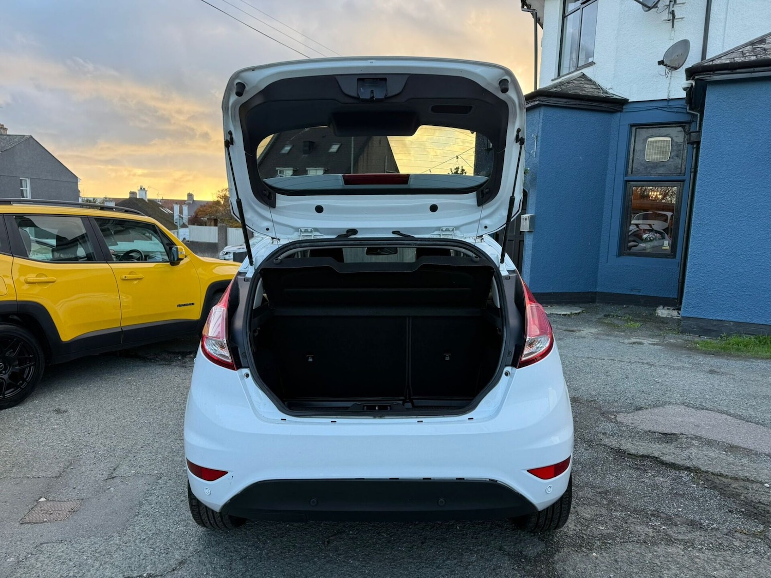 Used Ford Fiesta 2013 for sale - 76555308: Photo 6