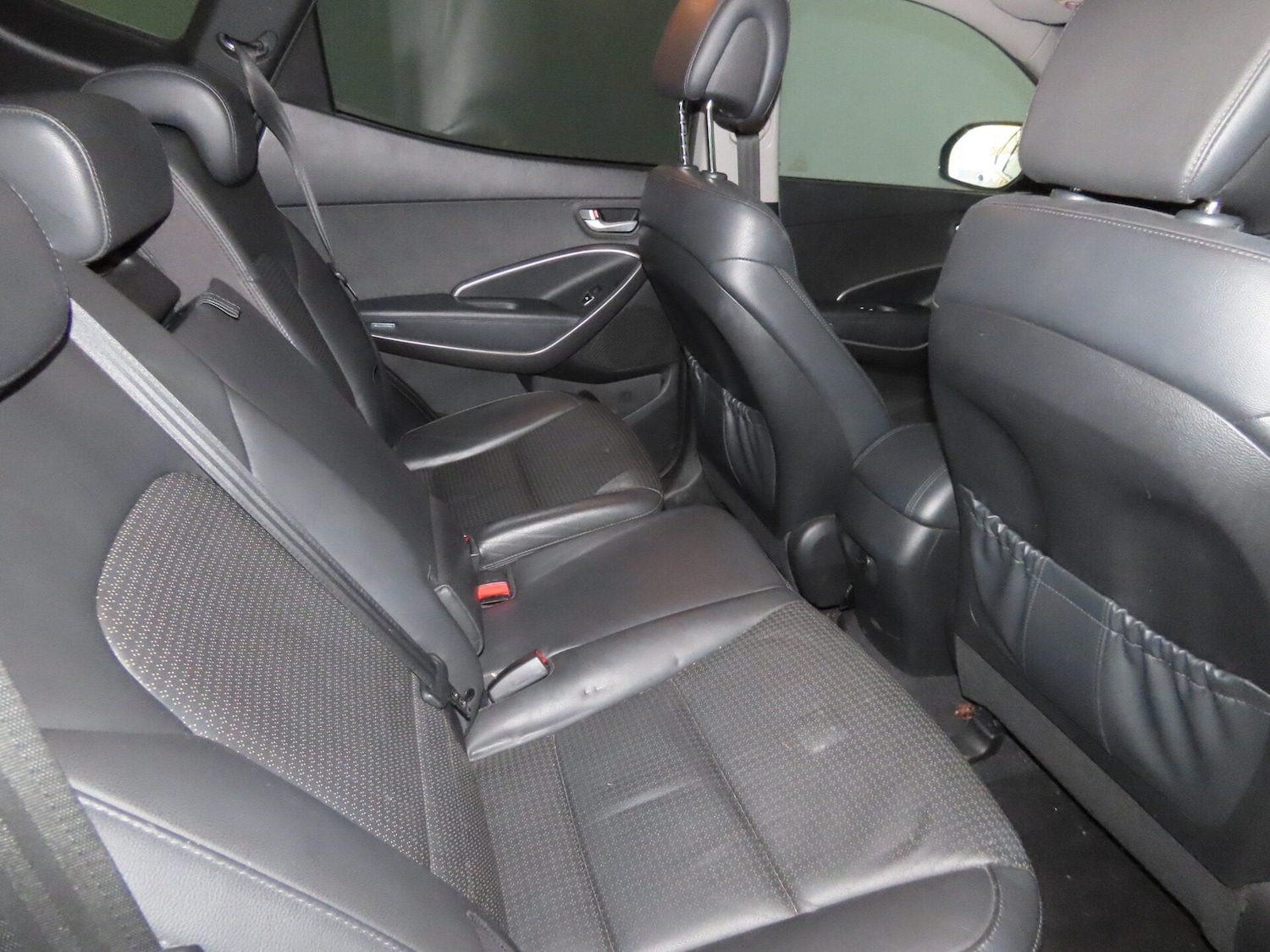 Used Hyundai Santa Fe 2014 for sale - 77663565: Photo 6