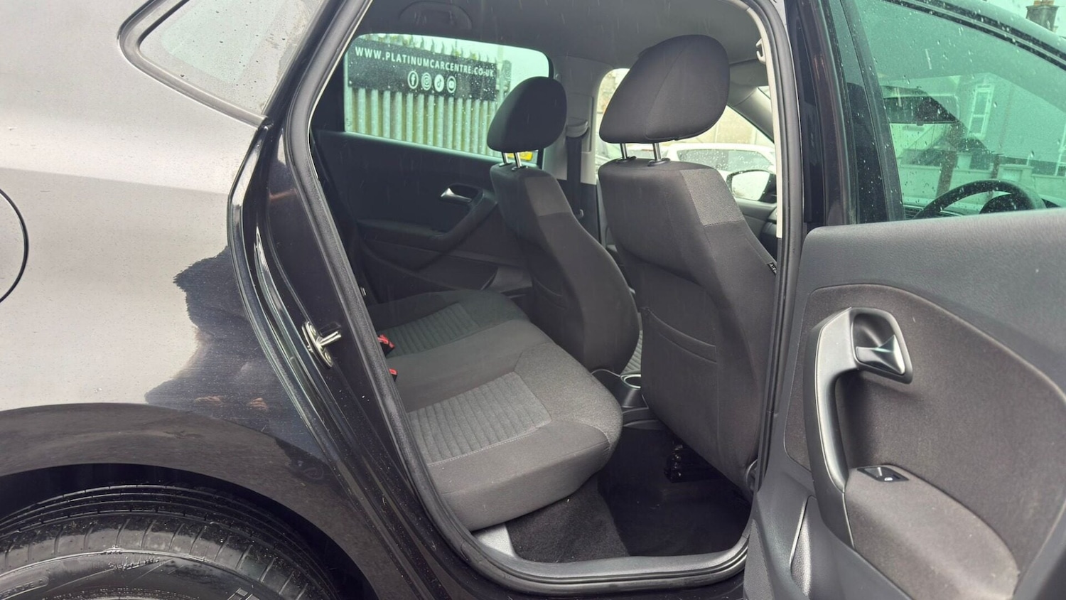 Used Volkswagen Polo 2011 for sale - 77268661: Photo 10