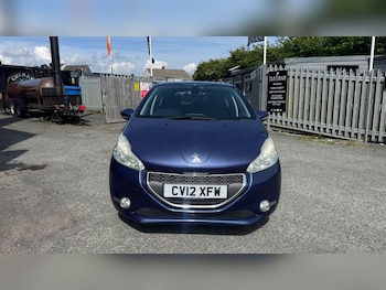 Used Peugeot 208 2012 for sale - 78498011: Photo
