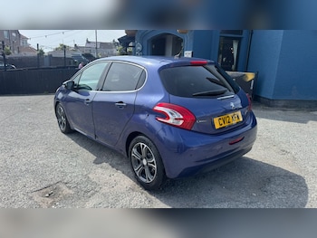 Used Peugeot 208 2012 for sale - 78498011: Photo
