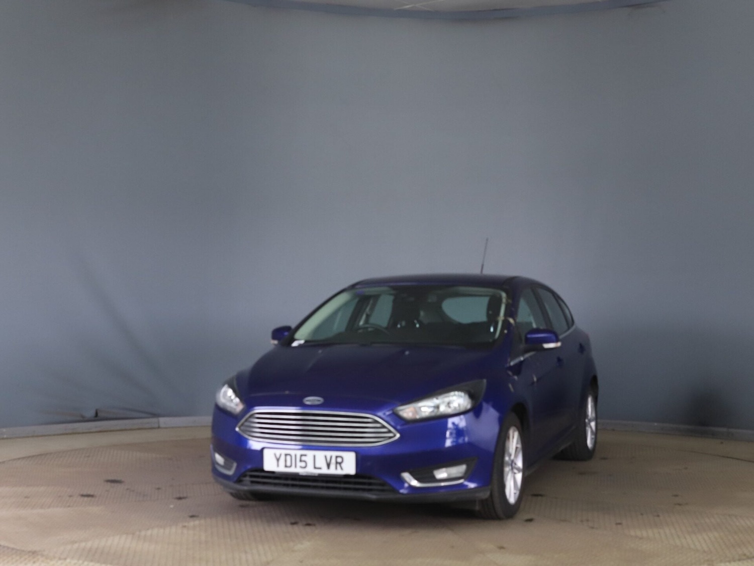 Used Ford Focus 2015 for sale - 77760728: Photo 3