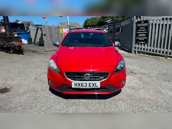 Used Volvo V40 2013 for sale - 79069395: Photo