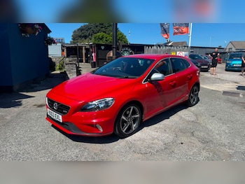 Used Volvo V40 2013 for sale - 79069395: Photo