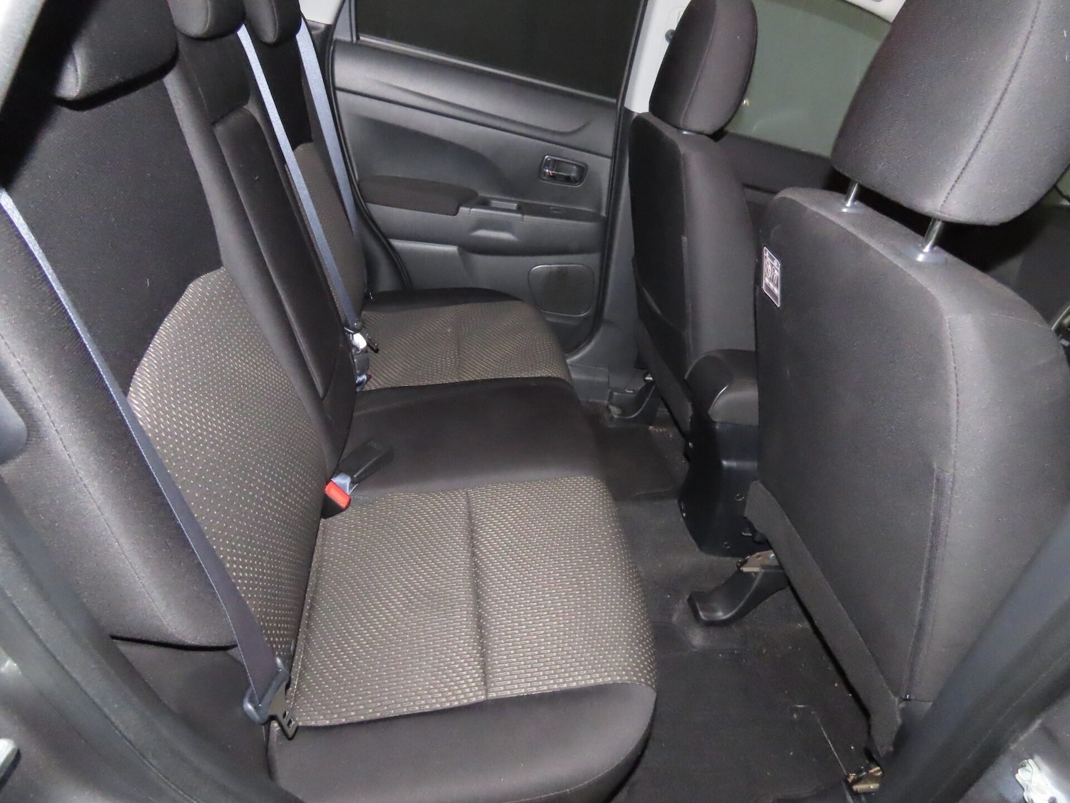 Used Mitsubishi ASX 2014 for sale - 76403337: Photo 8