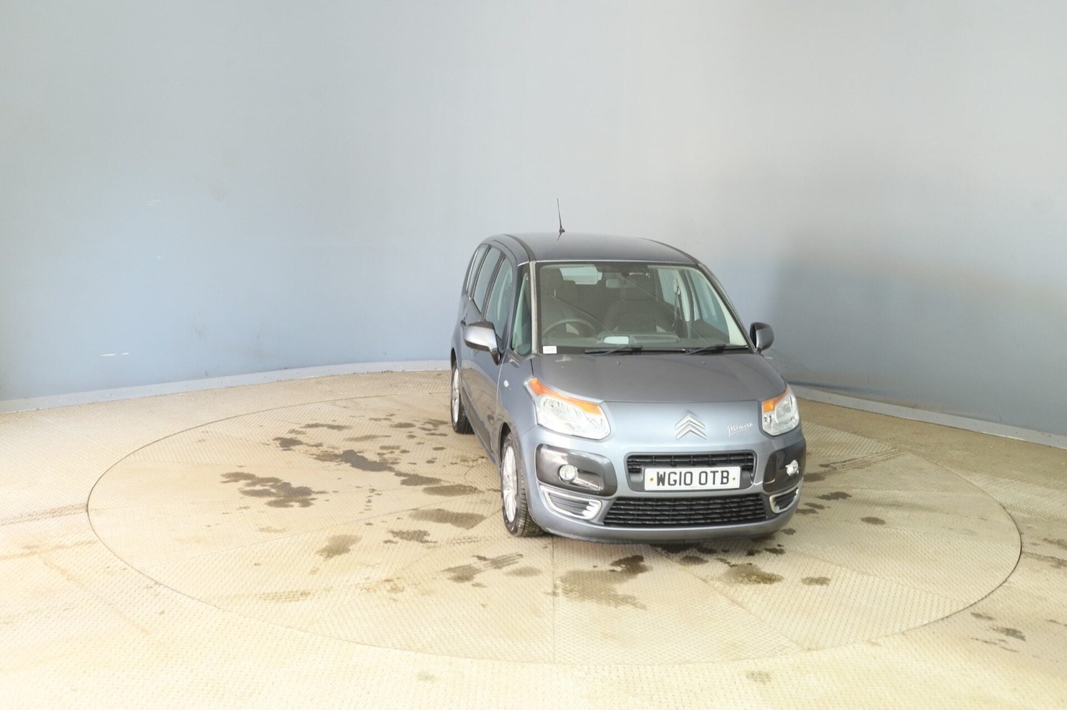 Used Citroen C3 Picasso 2010 for sale - 78164574: Photo 2