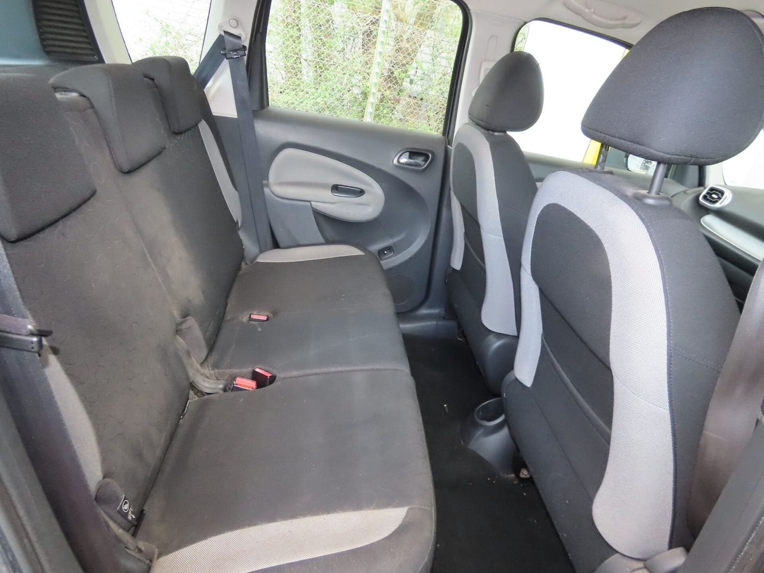 Used Citroen C3 Picasso 2010 for sale - 78164574: Photo 8