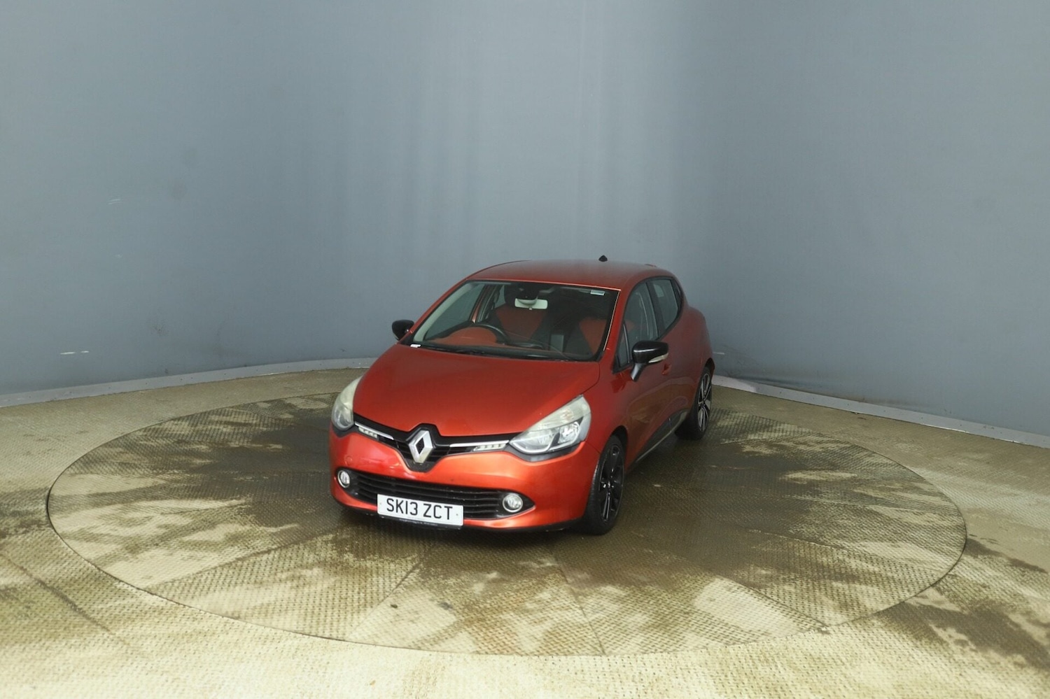 Used Renault Clio 2013 for sale - 77351310: Photo 3