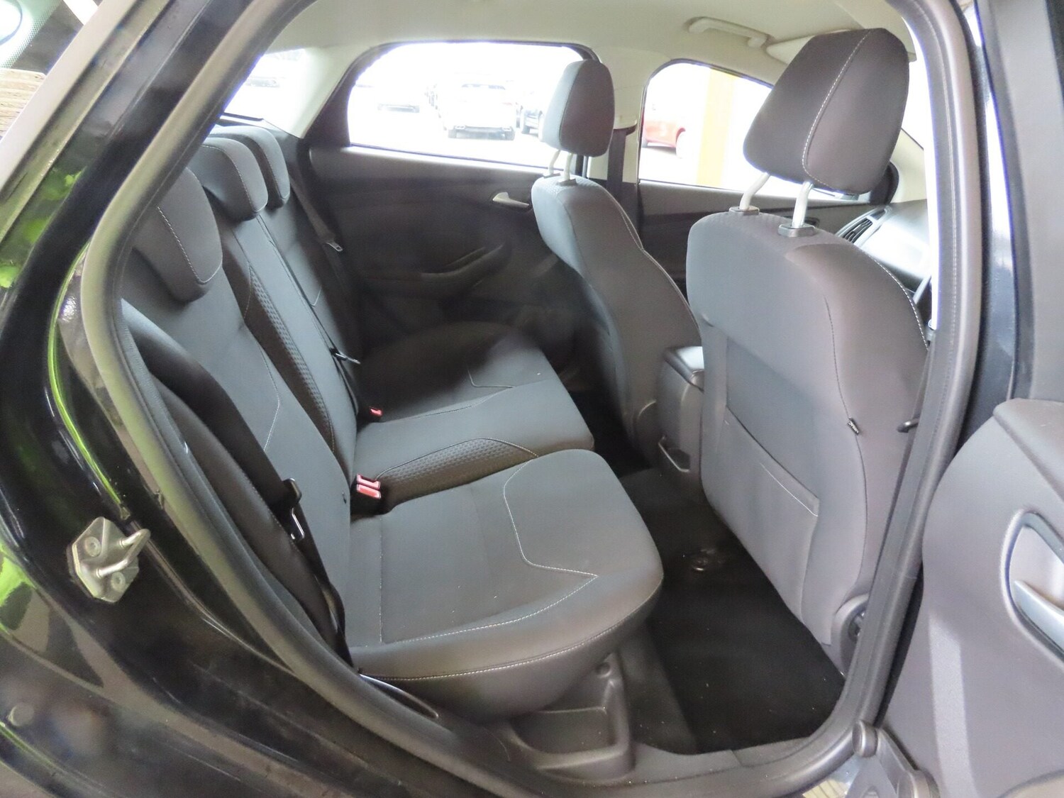 Used Ford Focus 2015 for sale - 77846668: Photo 8