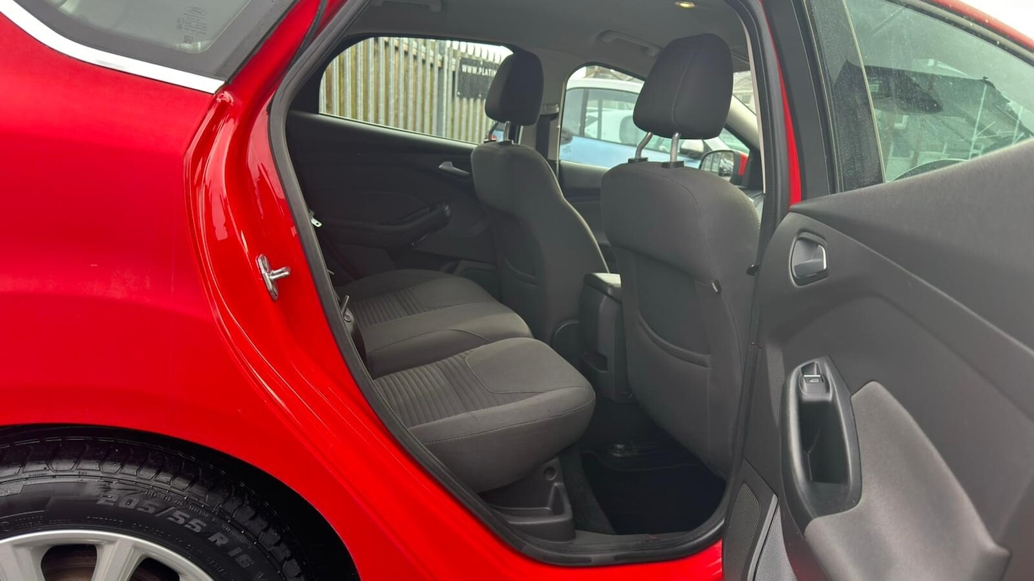 Used Ford Focus 2015 for sale - 77591573: Photo 7