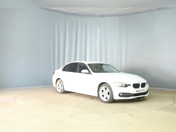 Used BMW 3 Series 2016 for sale - 79432600: Photo