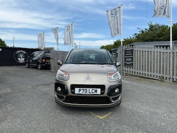 Used Citroen C3 Picasso 2010 for sale - 75426024: Photo