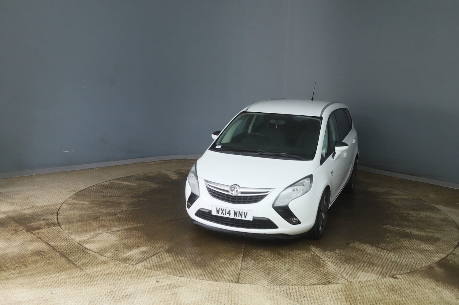 Used Mercedes-Benz E Class 2017 for sale - 77272472: Photo 3