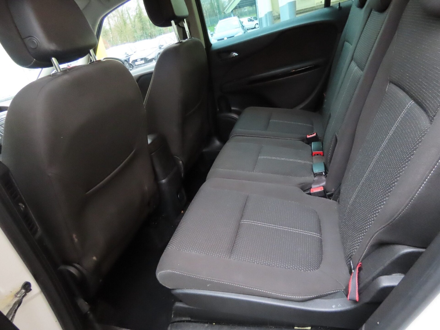 Used Mercedes-Benz E Class 2017 for sale - 77272472: Photo 7