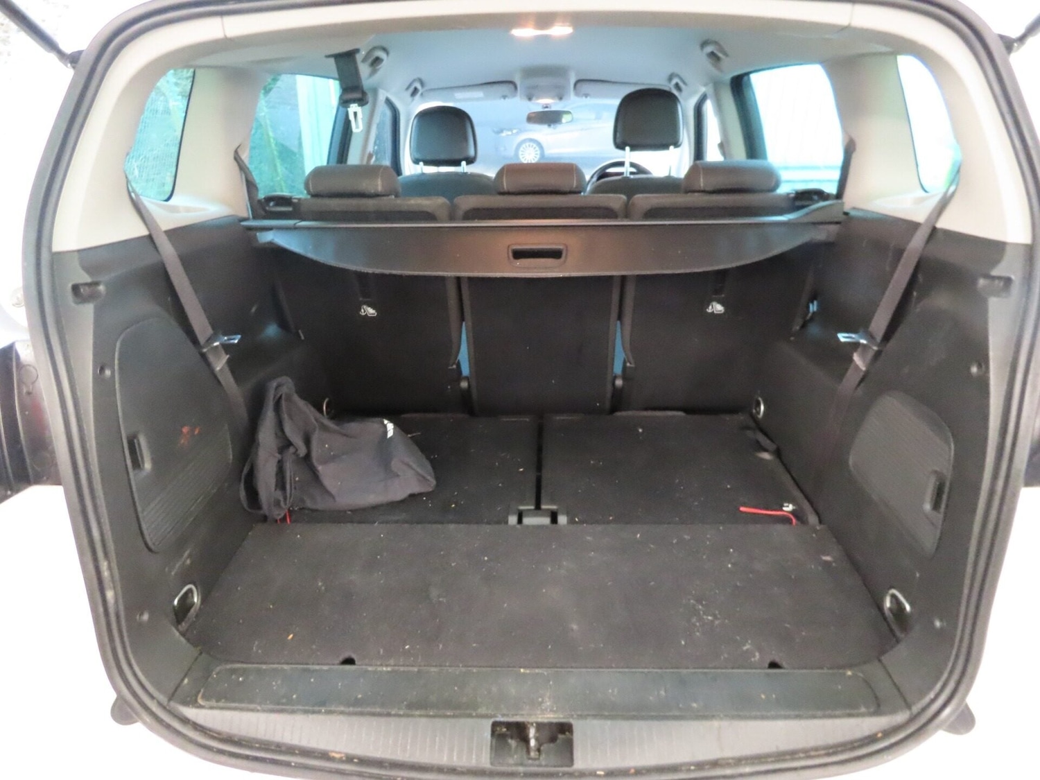 Used Mercedes-Benz E Class 2017 for sale - 77272472: Photo 9