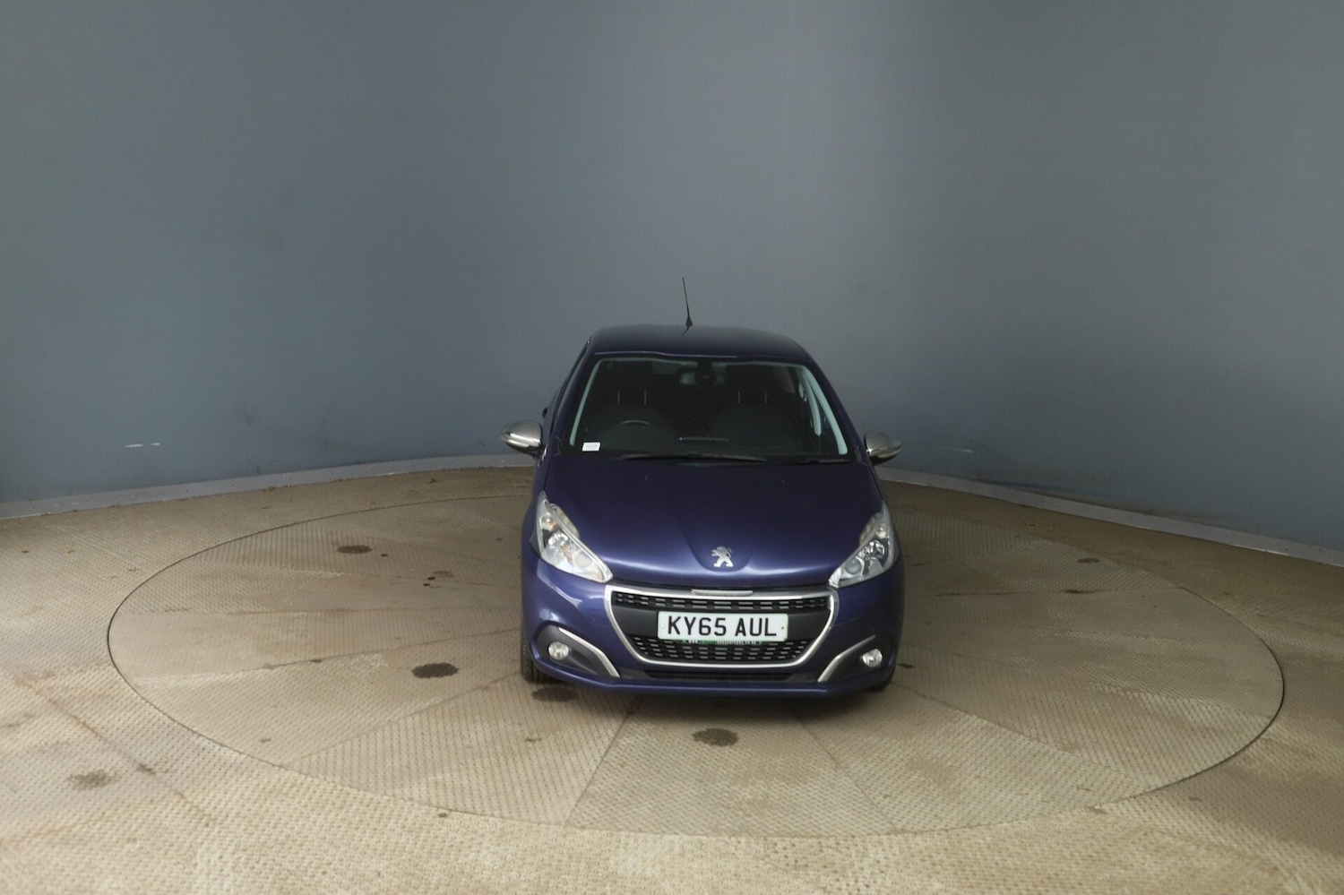 Used Peugeot 208 2015 for sale - 76478068: Photo 2