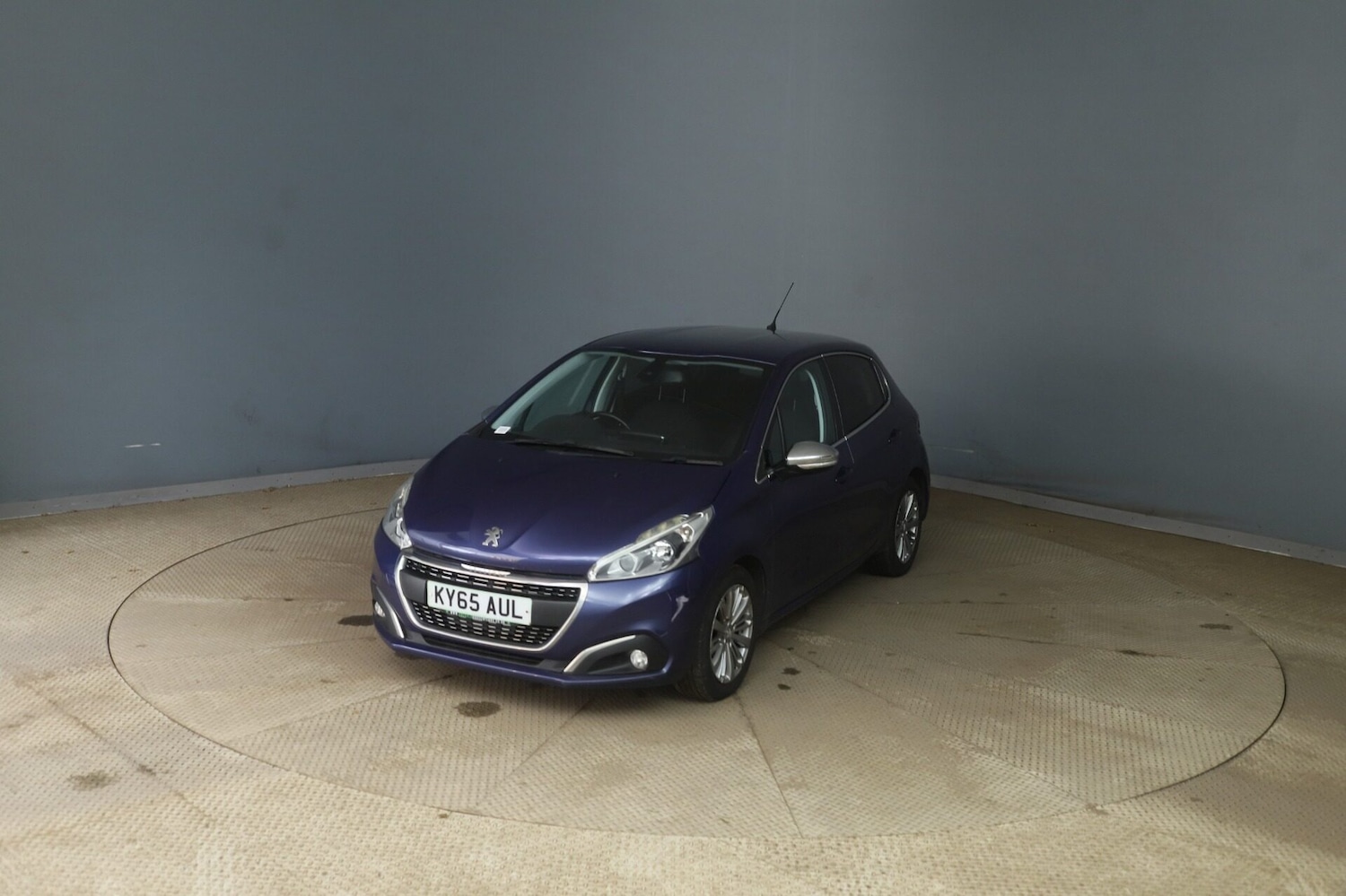 Used Peugeot 208 2015 for sale - 76478068: Photo 3