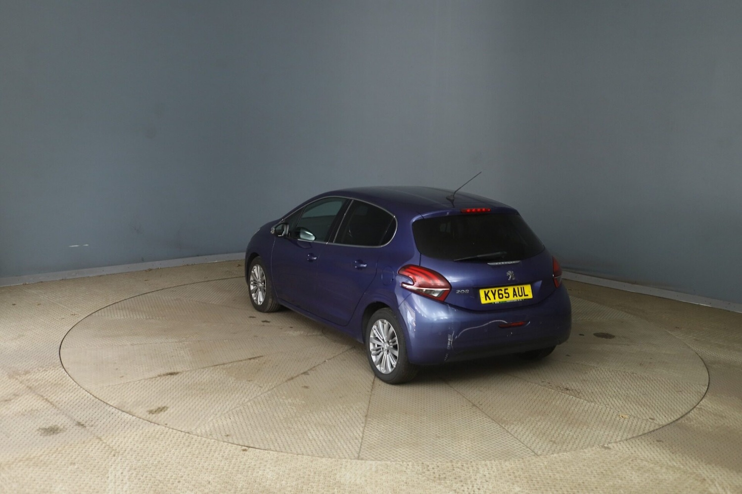 Used Peugeot 208 2015 for sale - 76478068: Photo 5