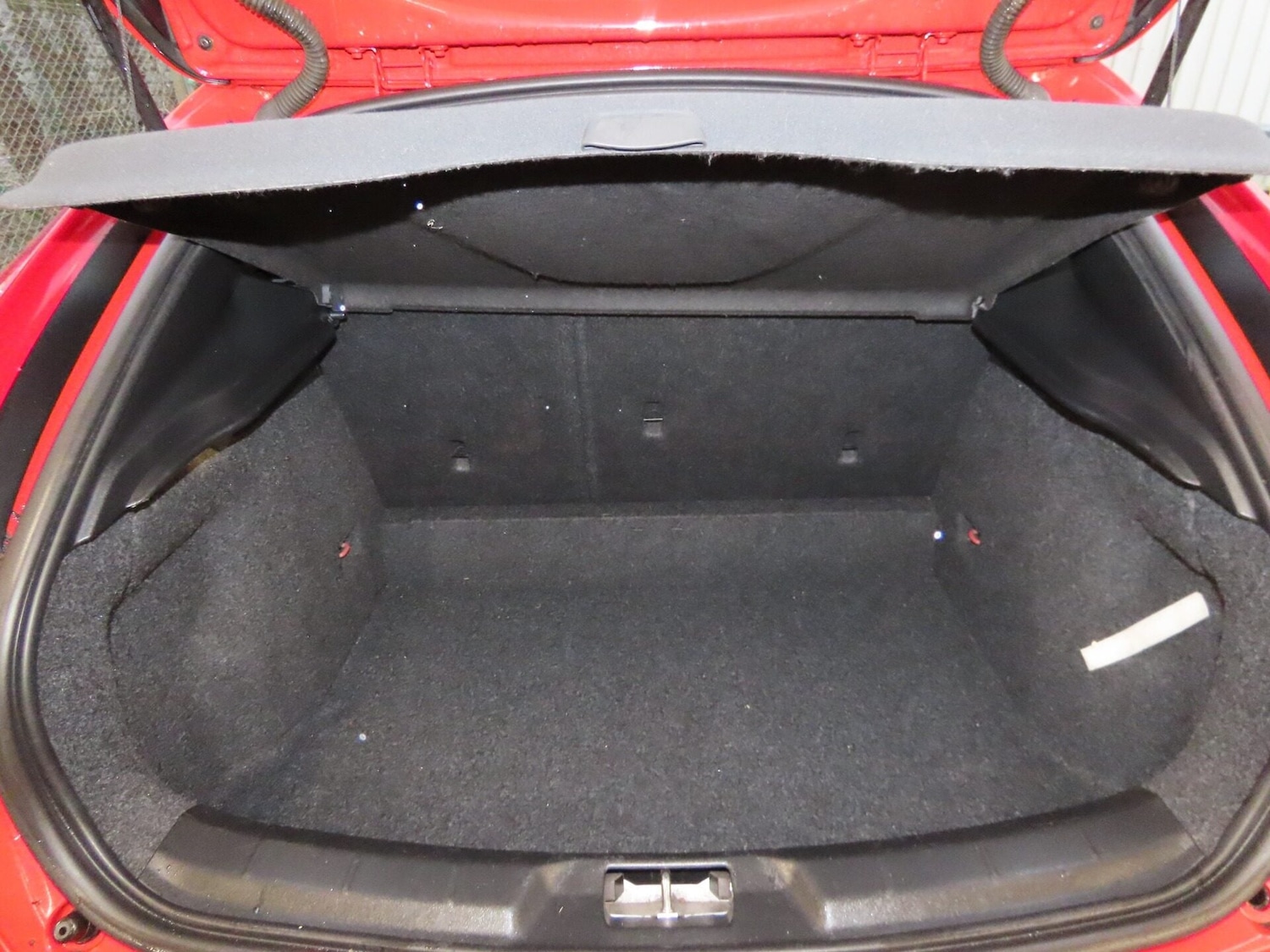 Used Volvo V40 2016 for sale - 77272476: Photo 9