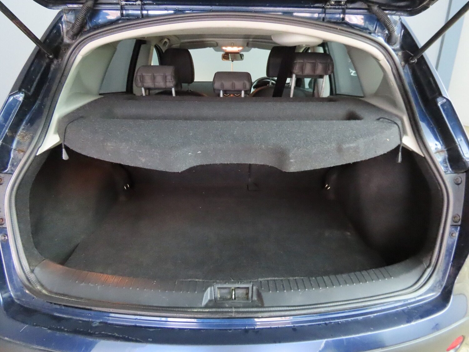 Used Nissan Qashqai 2012 for sale - 77663576: Photo 9