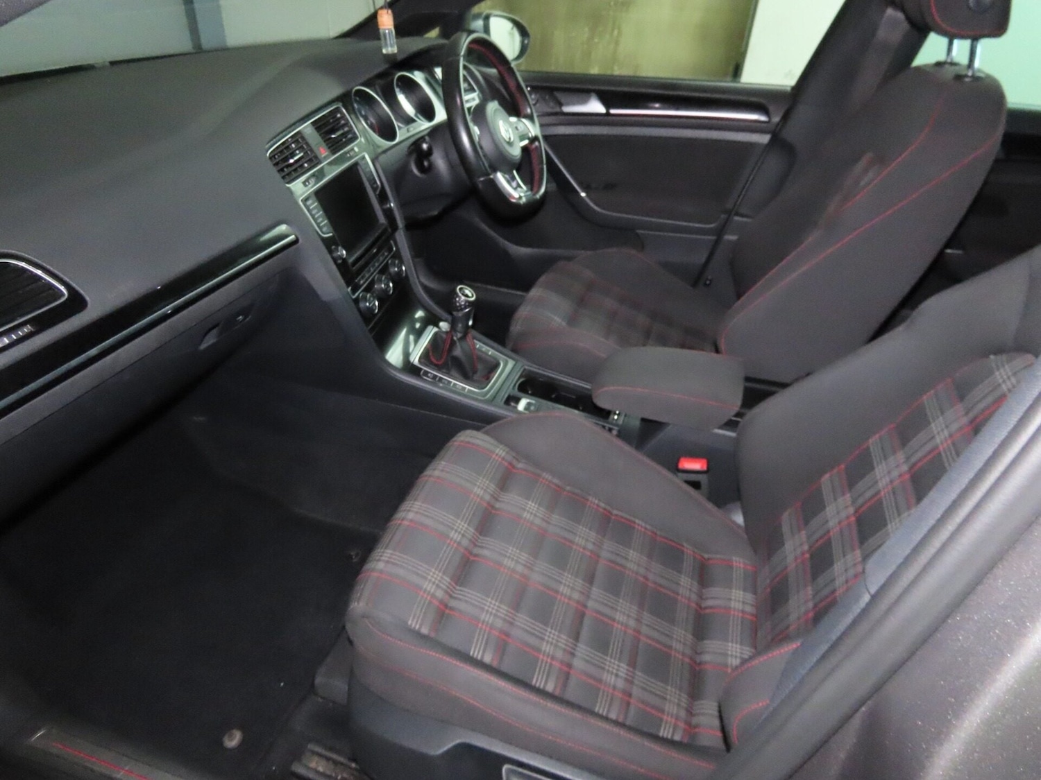 Used Volkswagen Golf 2015 for sale - 78164579: Photo 11